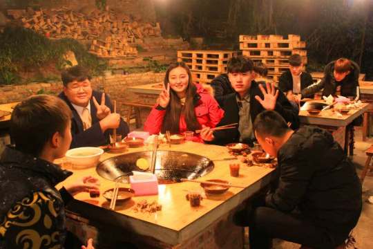 乡千里柴火鸡·烤全羊(重师总店)