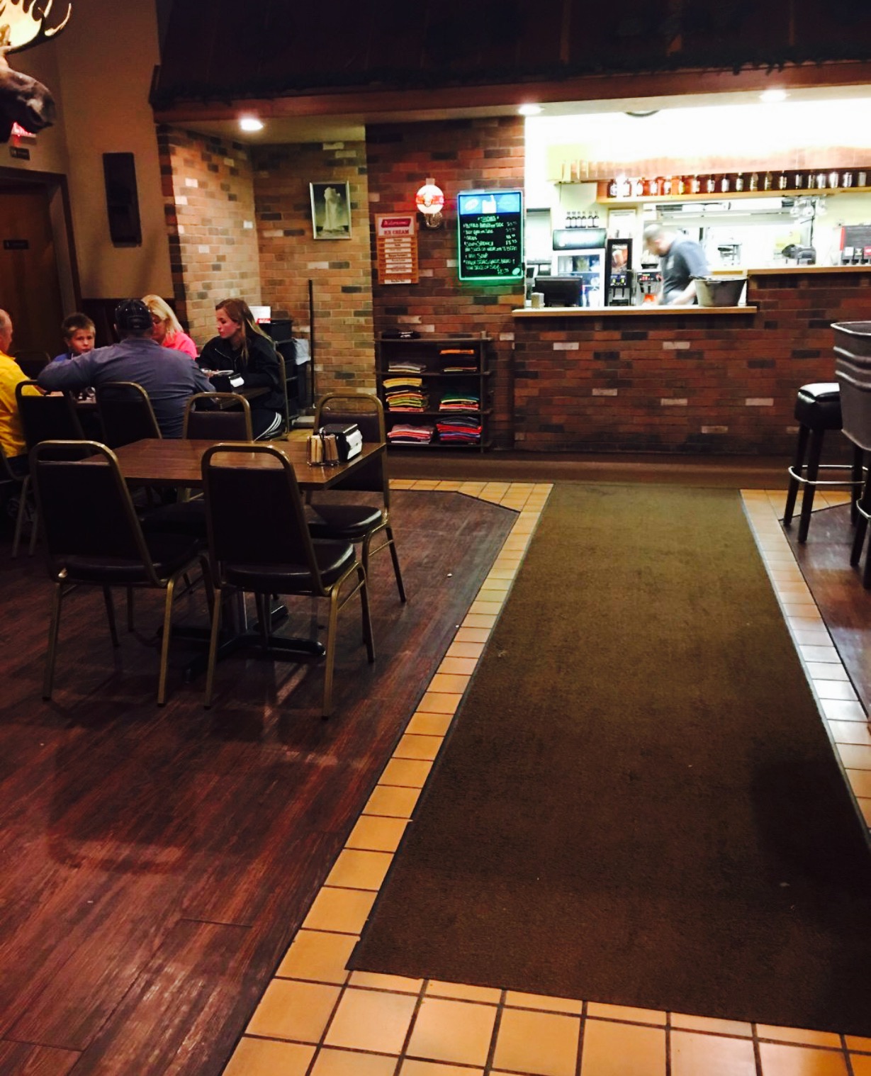 Gusher Pizza and Sandwich Shoppe