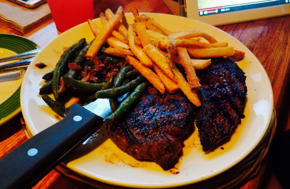 Applebee's Grill + Bar餐厅图片