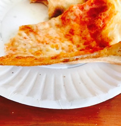 Islands Pizza Tavern餐厅图片