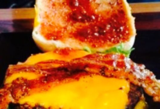 Red Robin Gourmet Burgers美食图片