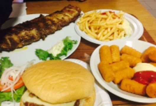 Viktors Imbiss美食图片