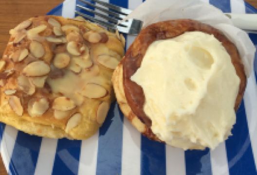 Sluys Poulsbo Bakery美食图片