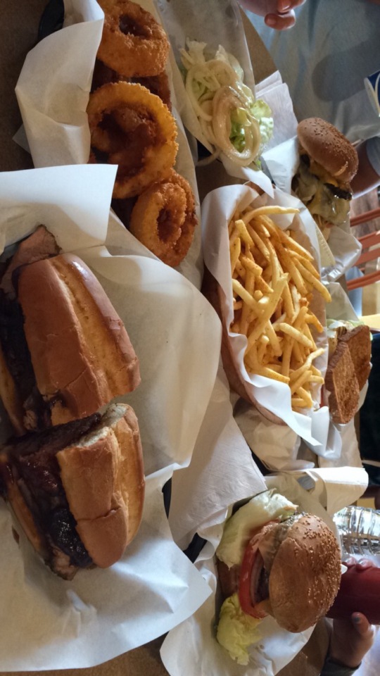 Main Street Grill餐厅图片