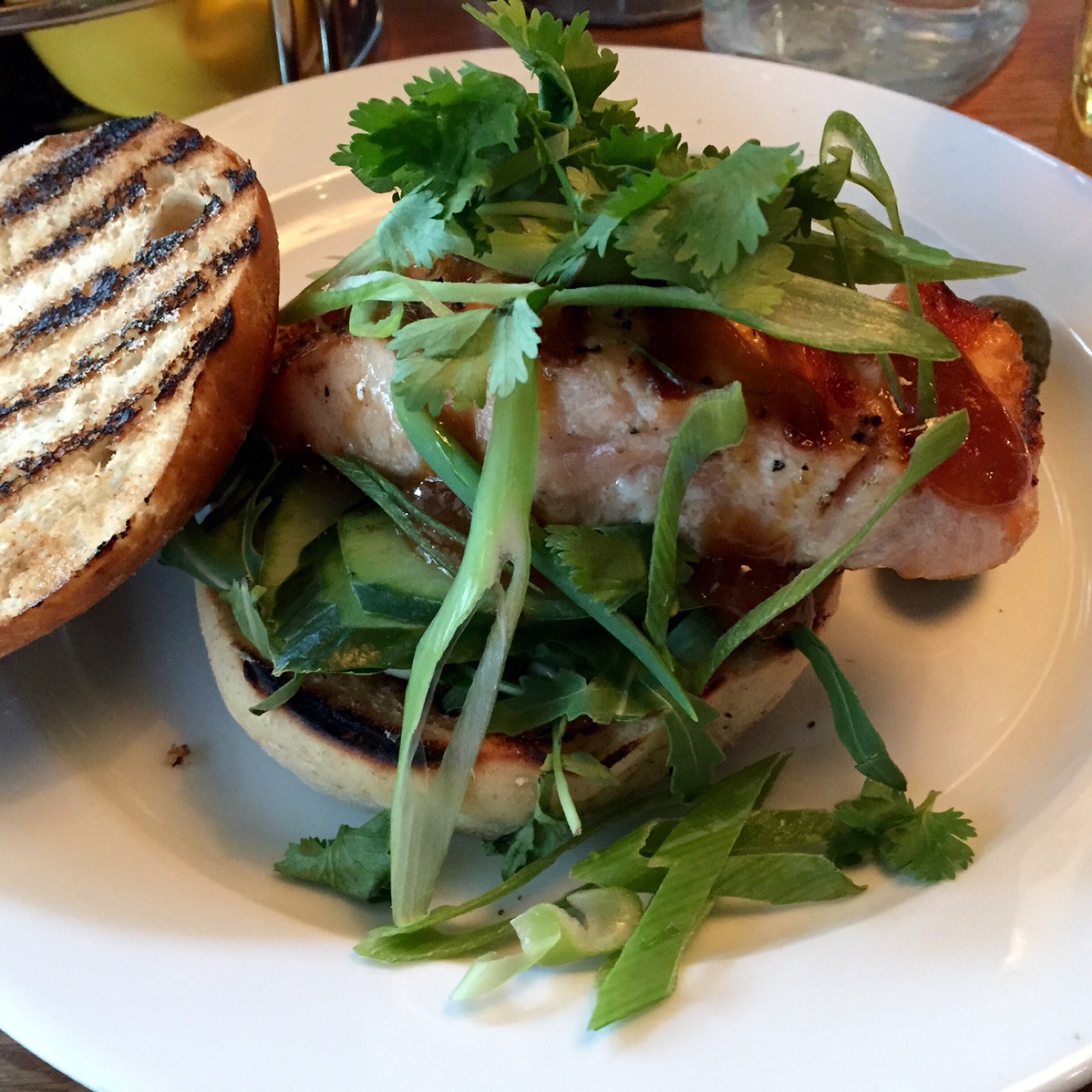 Dognvill Burger餐厅图片