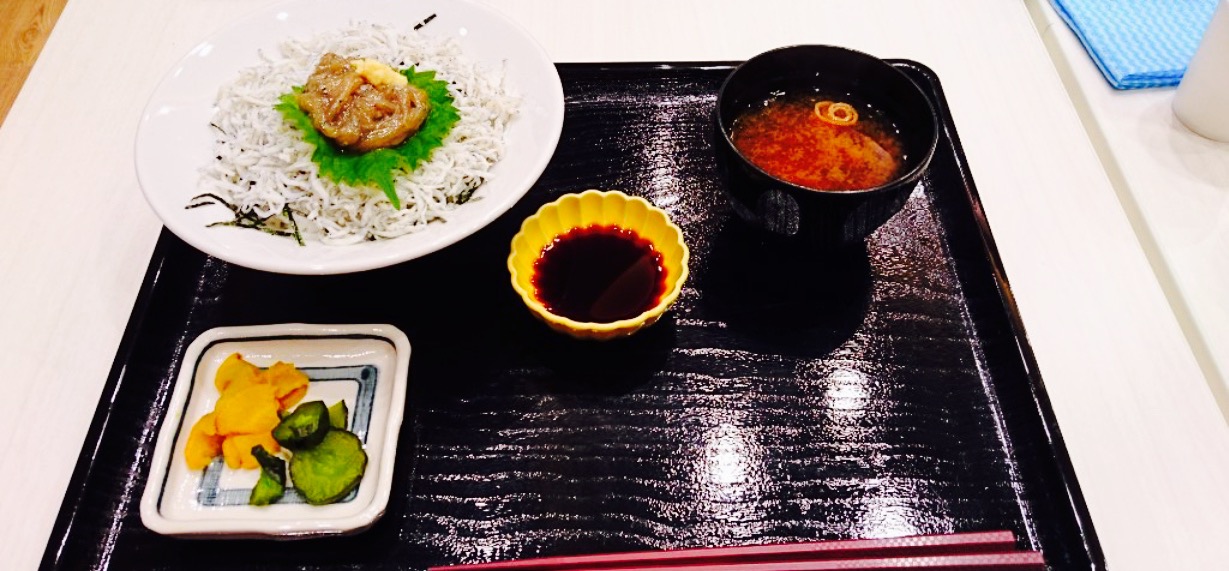 Makinohara Service Area Nobori Snack Corner餐厅图片