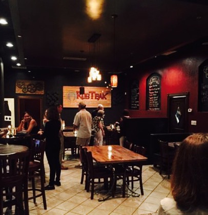 RusTeak Restaurant & Wine Bar餐厅图片