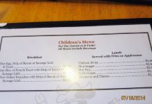 Caposey's Whole Works Restaurant美食图片