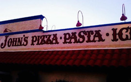 John's Pizza