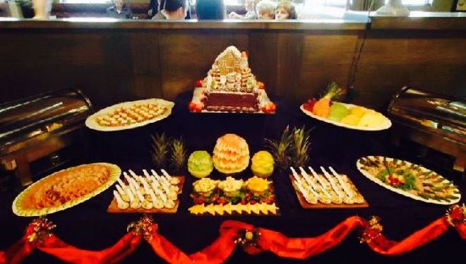 Austin's Bar & Grill