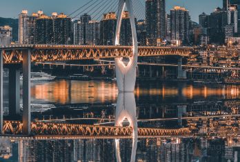 重庆两江游夜游【晚霞班/夜班丨电子票丨洪崖洞/朝天门登船】【[随定随用]不用取票，刷身份证+二维码登船。[多船型可选]交运系列/朝天系列/金碧系列。】