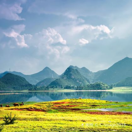 昆明+普者黑风景区+弥勒+元阳+东川红土地6日5晚私家团