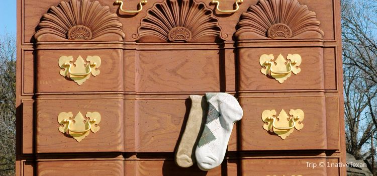 World S Largest Chest Of Drawers Travel Guidebook Must Visit