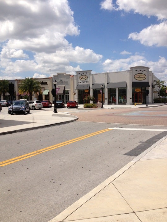 The Shops At Pembroke Gardens Travel Guidebook Must Visit