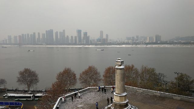 武汉长江大桥建成纪念碑旅行图片 4