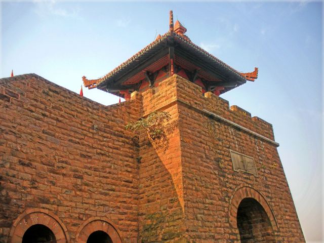 東湖