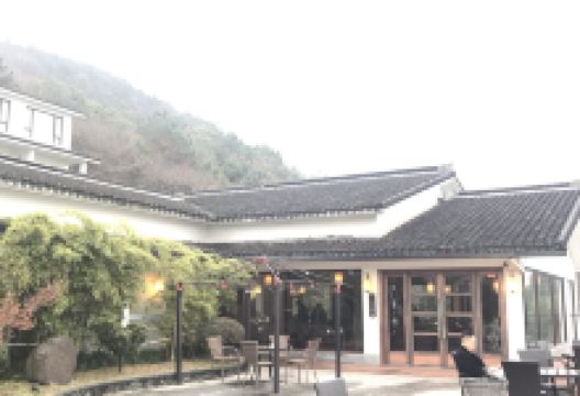 湖光山居餐厅美食图片