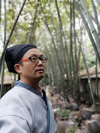 竹林、酒坛、石磨，老木棉匠园的古风元素很有韵味