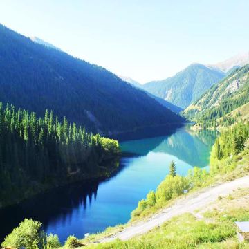 哈萨克斯坦+乌兹别克斯坦6日5晚自由行