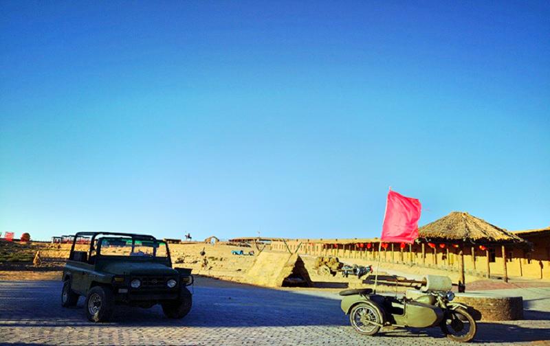 2-Day Baotou Tour: Xilamuren Prairie's vast landscapes, Wudangzhao's religious heritage
