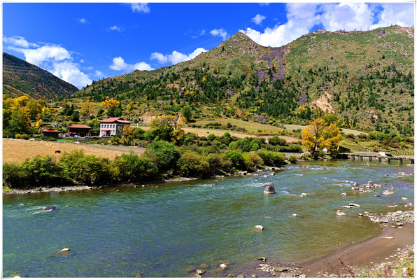 寻找香格里拉—2019年秋,自驾甘南、川西、滇西北(六)熊猫大道、塔公草原、新都桥。