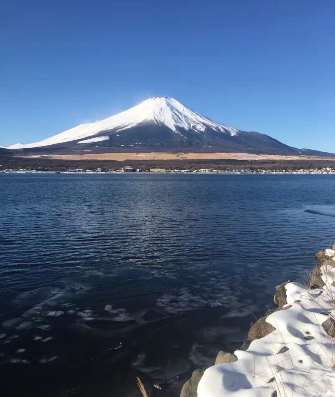 美丽的富士山，美丽的山中湖，幽静的花园酒店👍