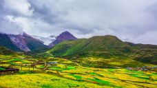 来古冰川-八宿-是条胳膊