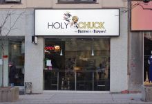 Holy Chuck Burgers美食图片