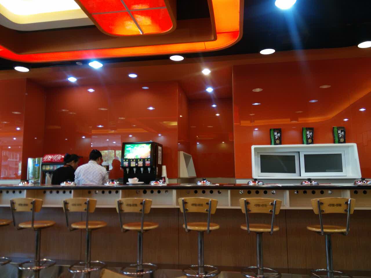 呷哺呷哺(和义东里店)