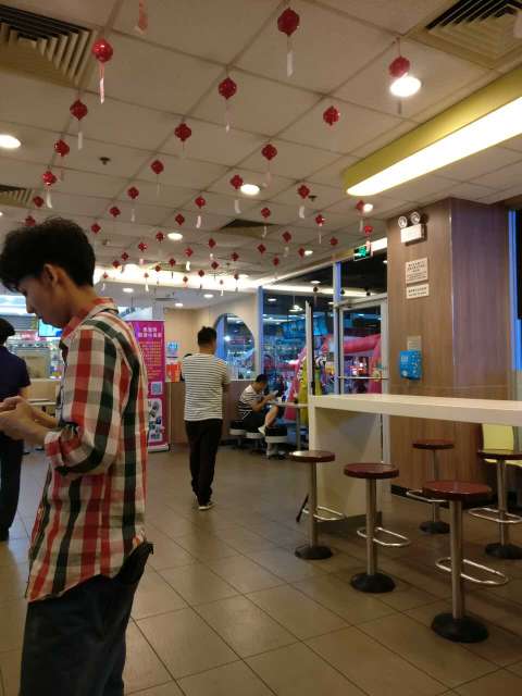 麦当劳(企石店)