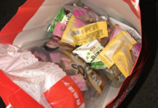 良品铺子(汉南三店)购物图片