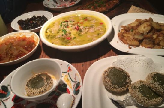 外婆家人均消费多少_外婆家logo