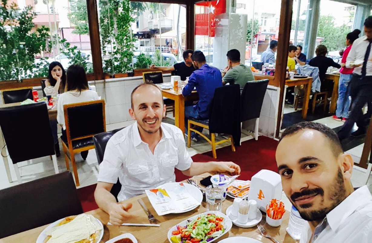 Oz Gaziantep Tasoglu Baklava Kebab Ve Lahmacun餐厅图片