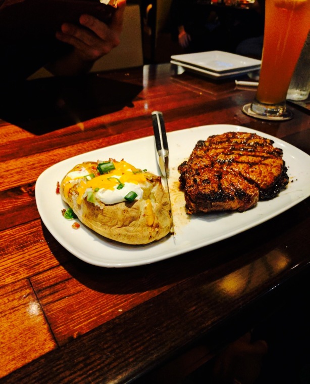 LongHorn Steakhouse餐厅图片