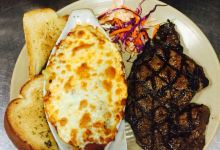 Three Knights Steak House & Pizza美食图片