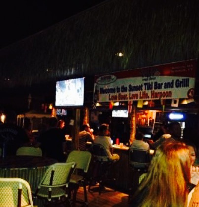 Sunset Tiki Bar餐厅图片