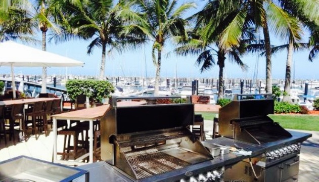 Latitude 21 Restaurant and Bar