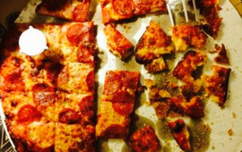 Monical's Pizza