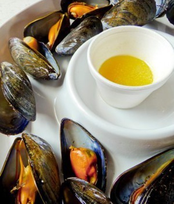 D & T Seafood & Restaurant