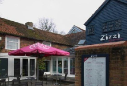 Zizzi - Farnham美食图片