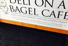 Deli On A Bagel Cafe美食图片