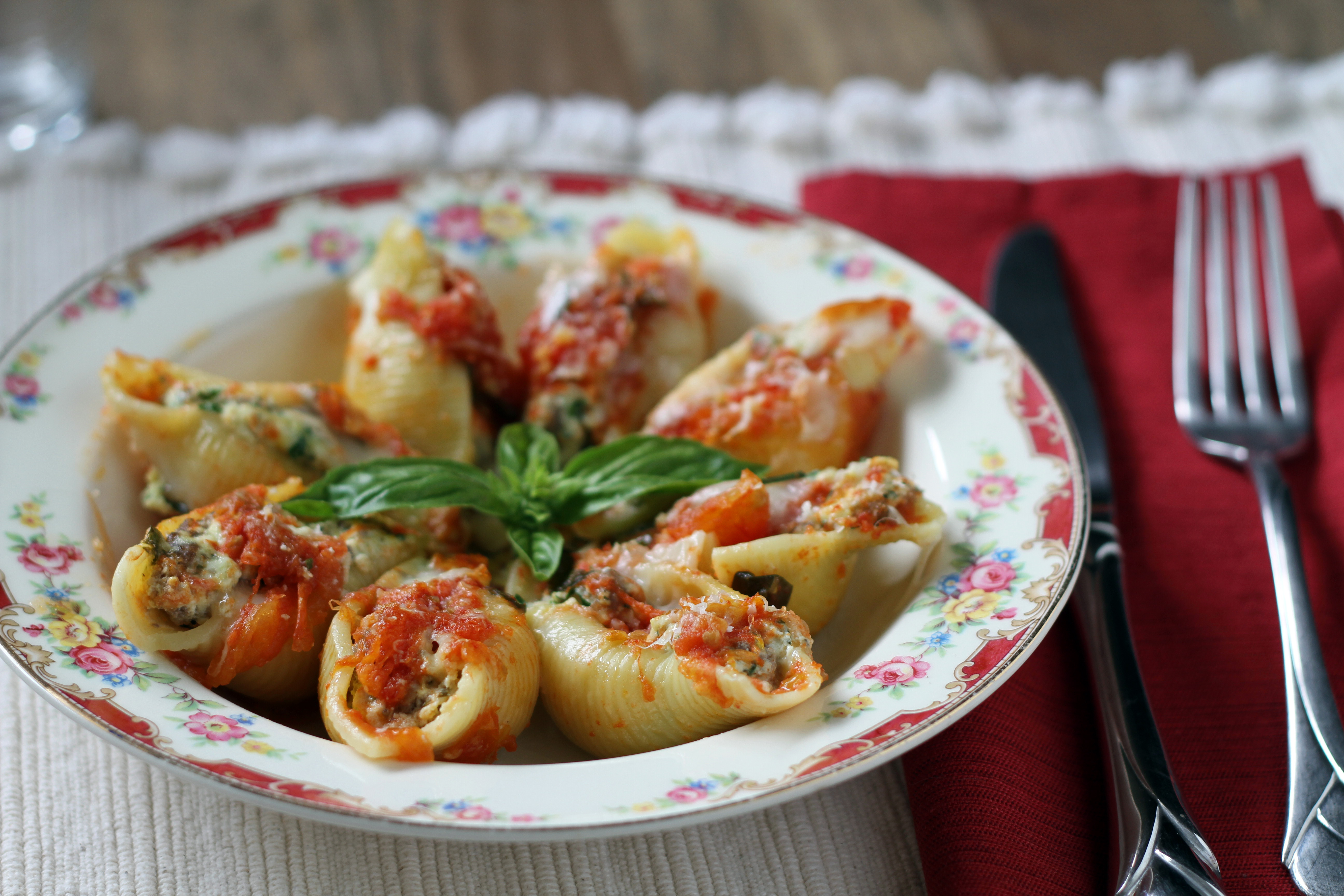 Lakeshore Theresa's Deli