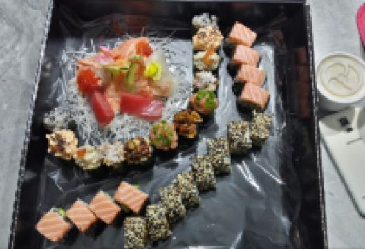 Fusion Restaurant Jeraffe美食图片