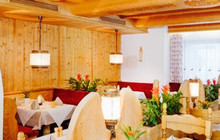 Pizzeria Restaurant Mein Almhof餐厅图片