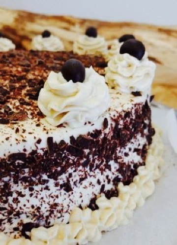 The Cackling Goose Market - Gluten-Free Bakery Cafe