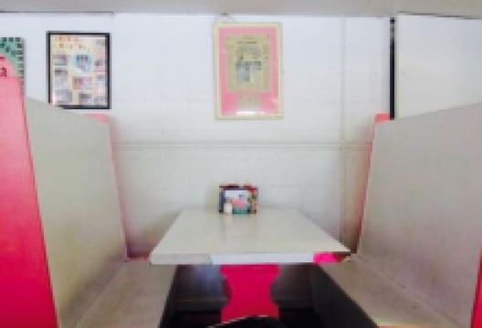 Carl's Perfect Pig Bar B Que美食图片