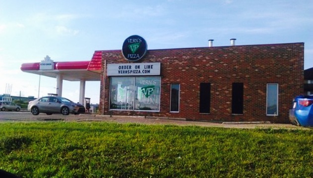 Vern's Pizza