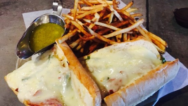 Pizza Warehouse餐厅图片