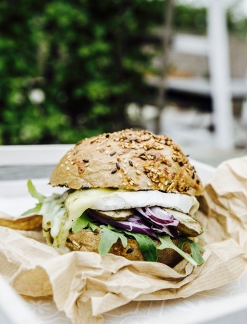 Zymft Burgers, grill & beer garden