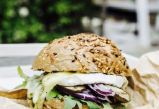 Zymft Burgers, grill & beer garden美食图片